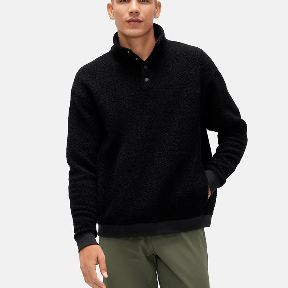 Outdoor Voices MegaFleece Snap Up - Black